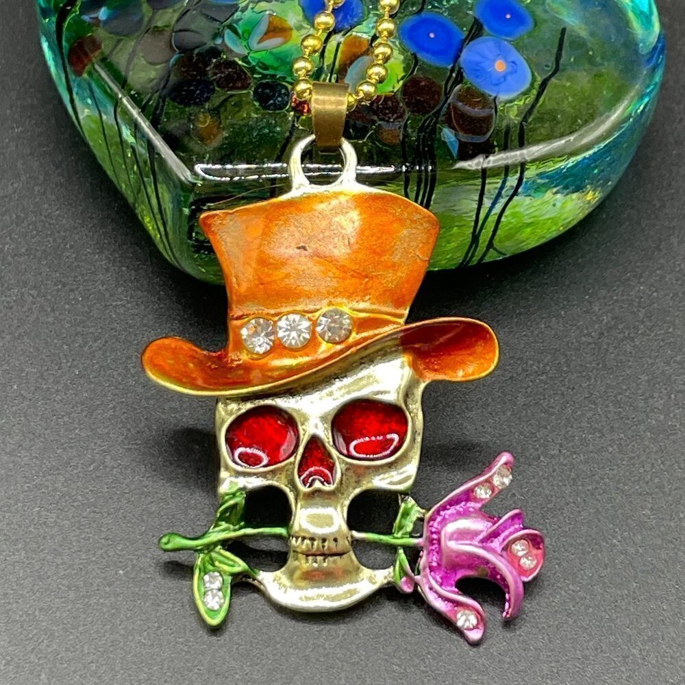 Grinning Skull with Rose and Top Hat Skelton Necklace / Pendant #866 (orange)